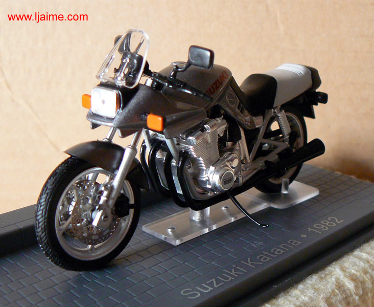 1982-Suzuki-Katana